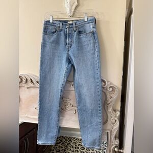 Levi's Wedgie Straight Leg Jeans